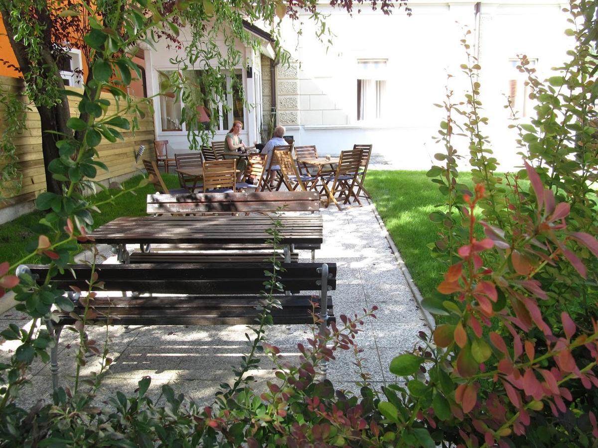 Garni Hotel Vila Ana Rogaska Slatina Exterior photo